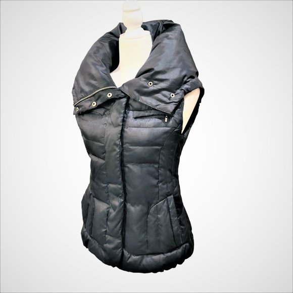 COLE HAAN Signature Hooded Down Feathers Quilted Stylish Puffer Vest Sz XS/S - Picture 3 of 7